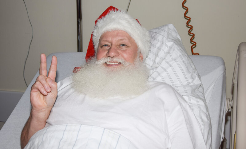 Der Weihnachtsmann ist optimistisch, dass er zum 24. Dezember wieder die Geschenke bringen kann.