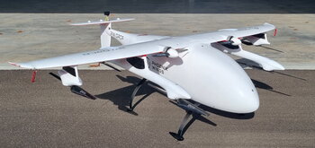 30 medizinische Proben kann die Drohne transportieren.