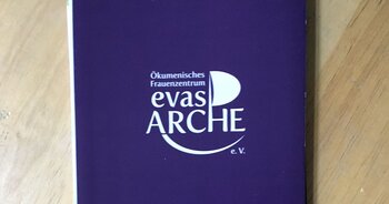 Programmflyer Evas Arche